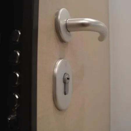 Apartament The Key To Skg *